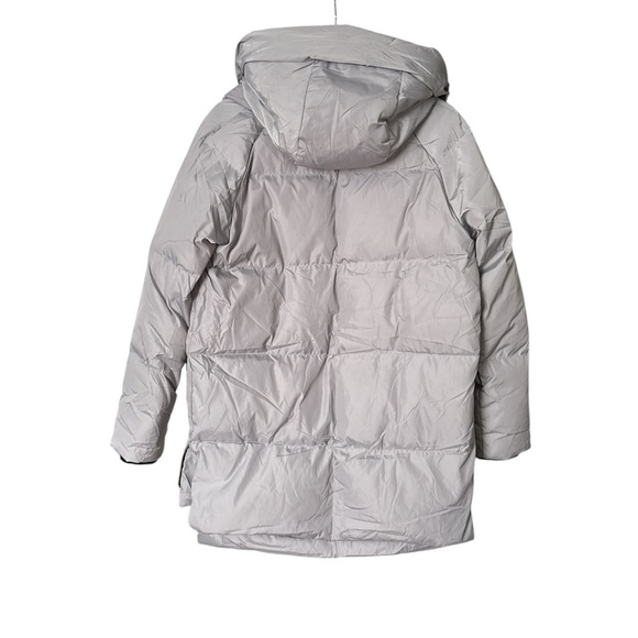 OROLAY, Women's Puffer Jacket/ Thickened Down Jacket, Size Medium - Picture 6 of 12